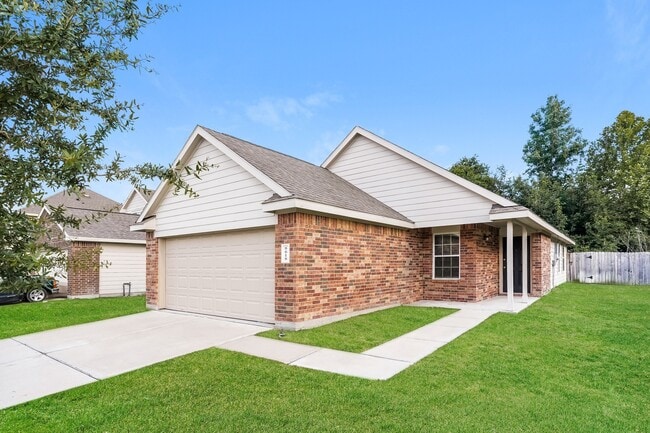 Building Photo - 8618 Middleton Oaks Cir