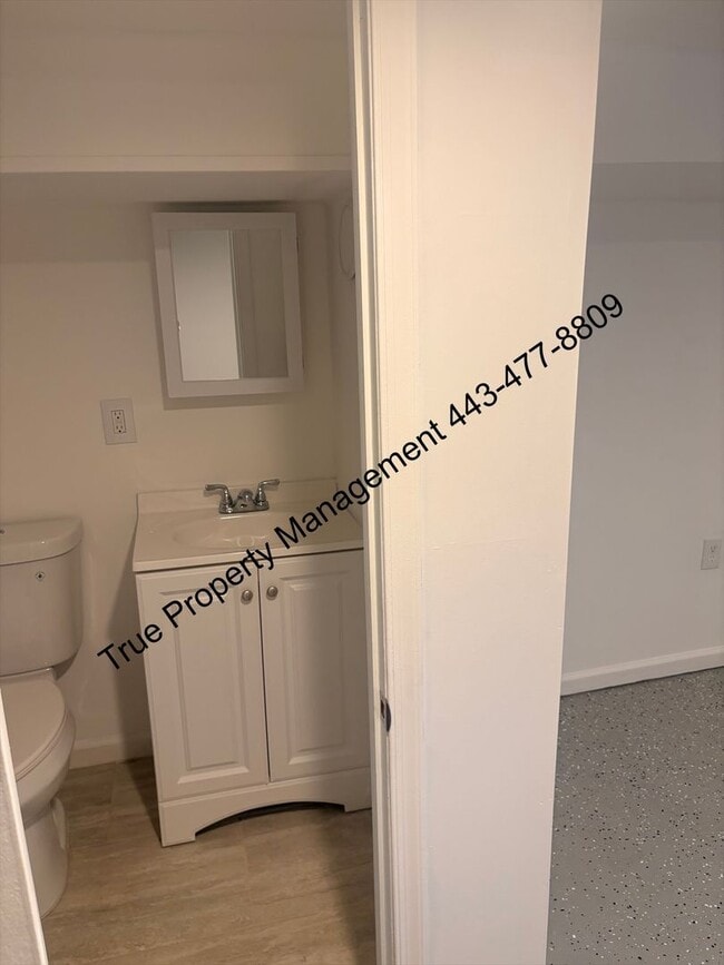 Building Photo - Apply Now, Move In Tomorrow