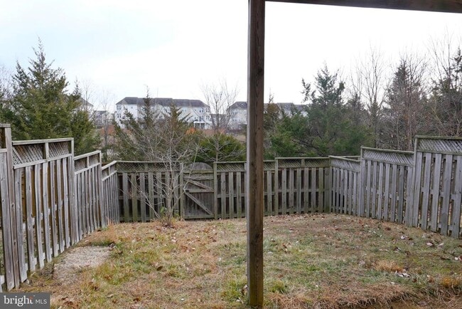 Building Photo - 25152 Sweet Myrtle Square