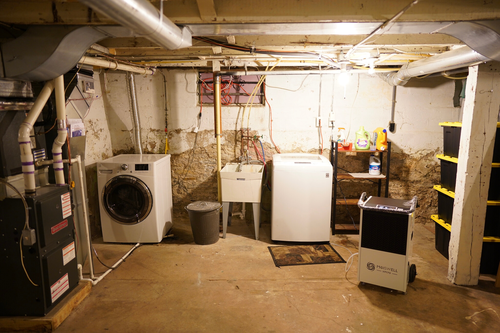 Washer and dryer - 413 19th Ave NE
