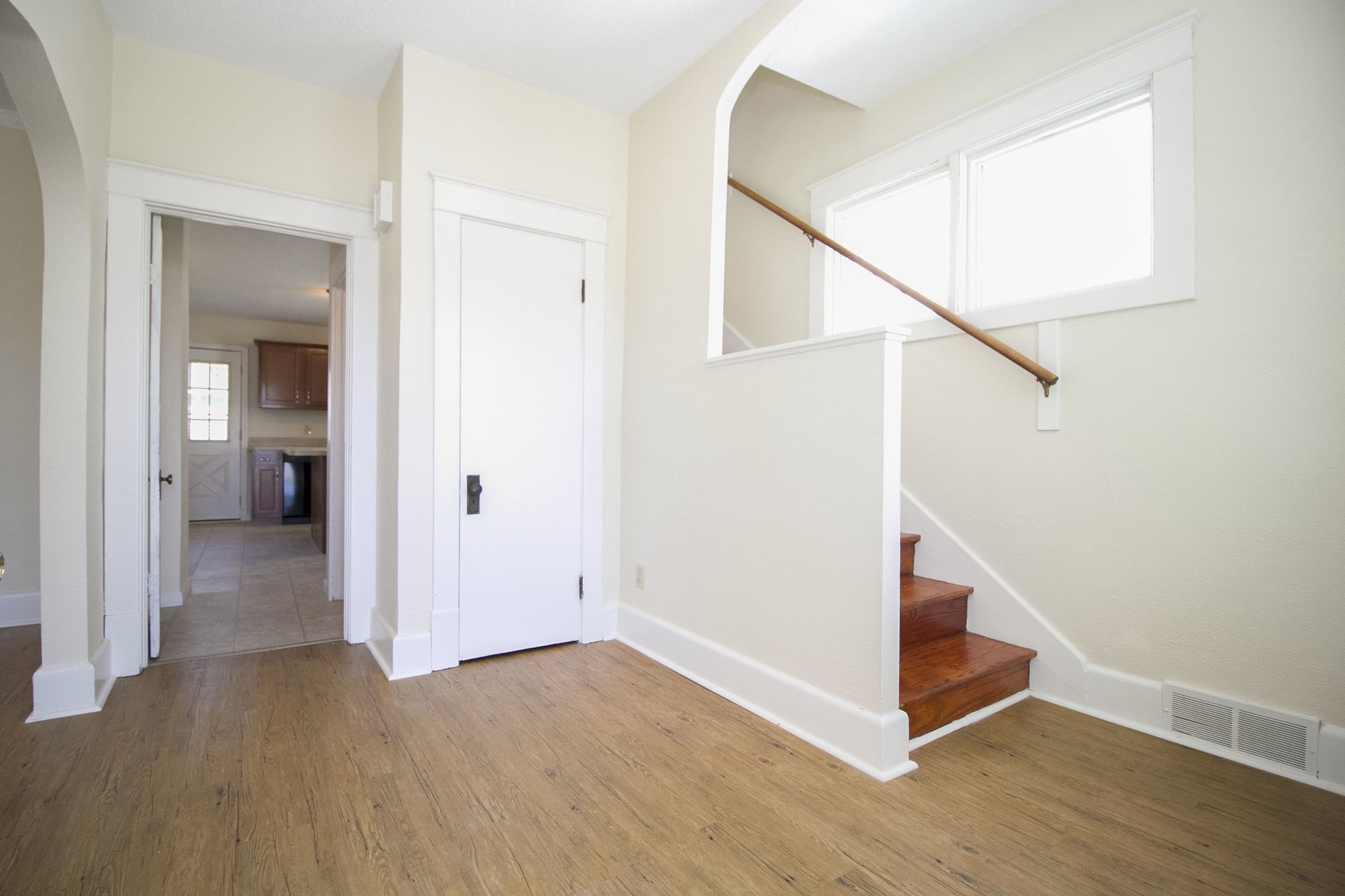 Building Photo - 140 Walnut St