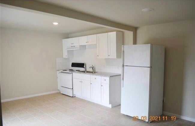 Building Photo - 4201 Kashmere St