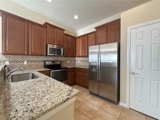 Building Photo - 12108 Tripletail Ln