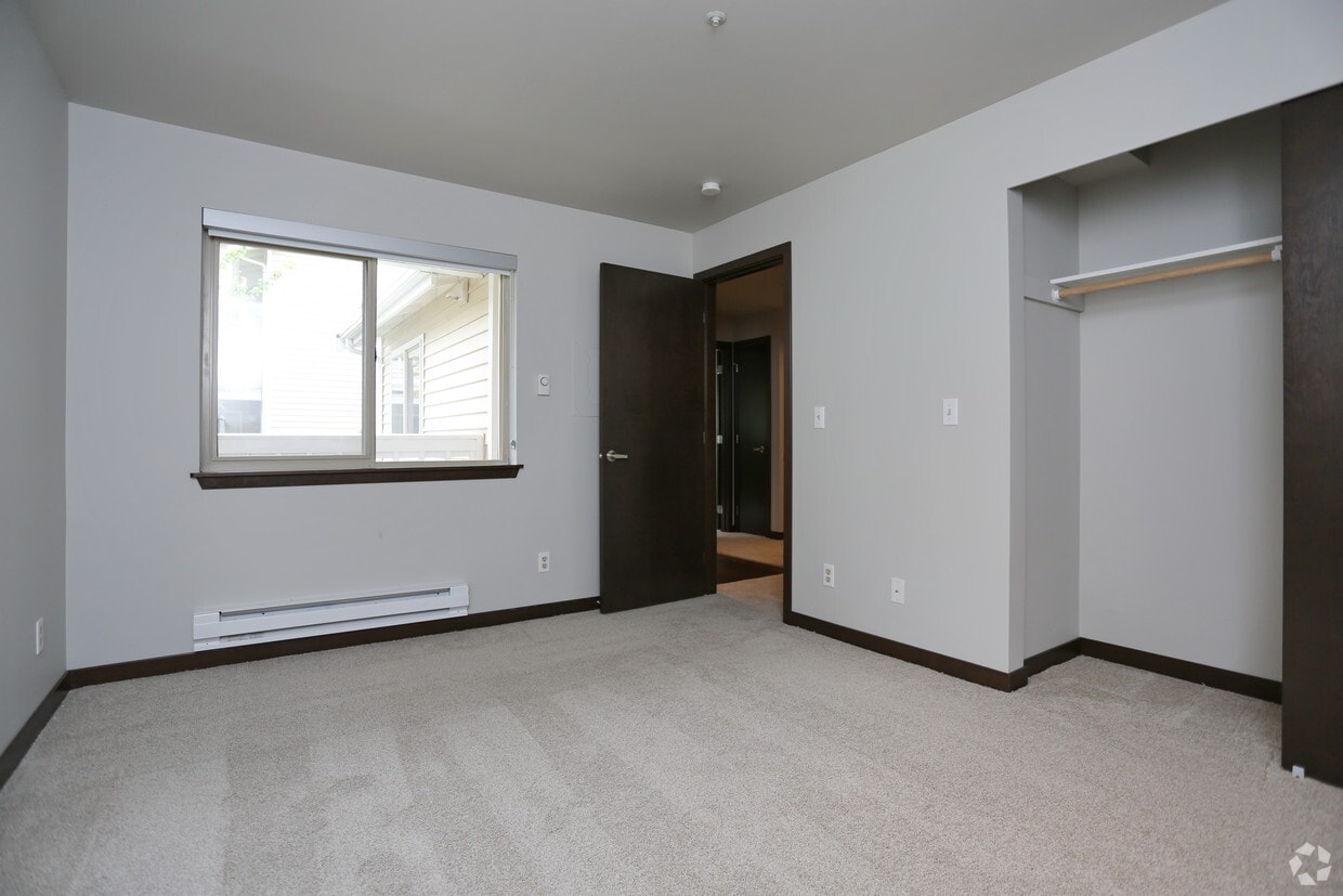 Juniper Ridge Apartments Bellevue