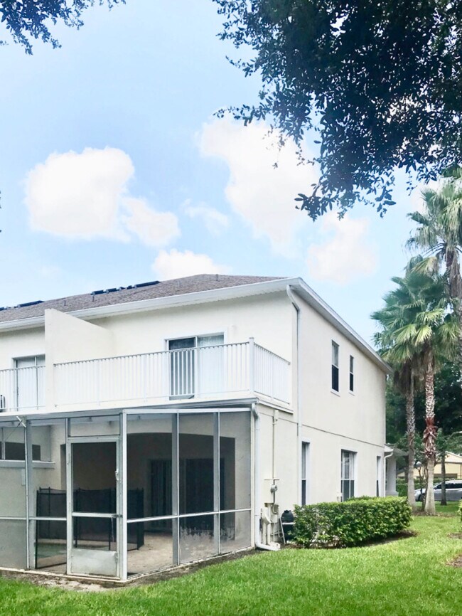 Building Photo - 1707 Retreat Cir