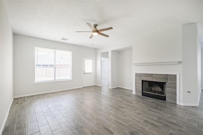 Building Photo - 5702 Carrollton Creek Ct