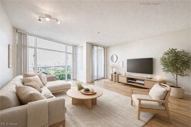 Building Photo - 2222 Detroit Ave