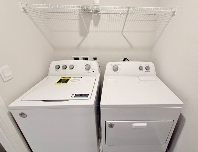 Building Photo - 4384 Winged Elm Ct