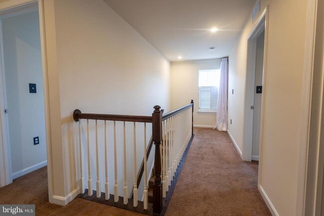 Building Photo - 16028 Eagle Roost Ct