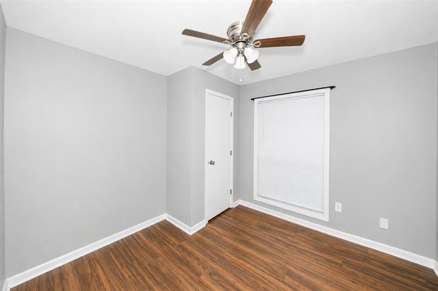 Building Photo - 1701 Brook Hollow Dr
