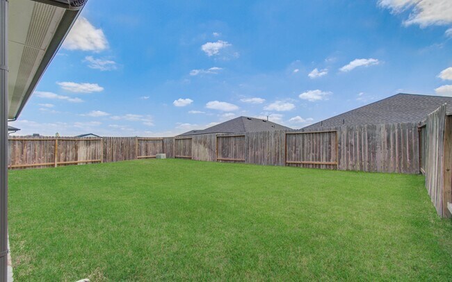 Building Photo - 1130 Desert Willow Dr