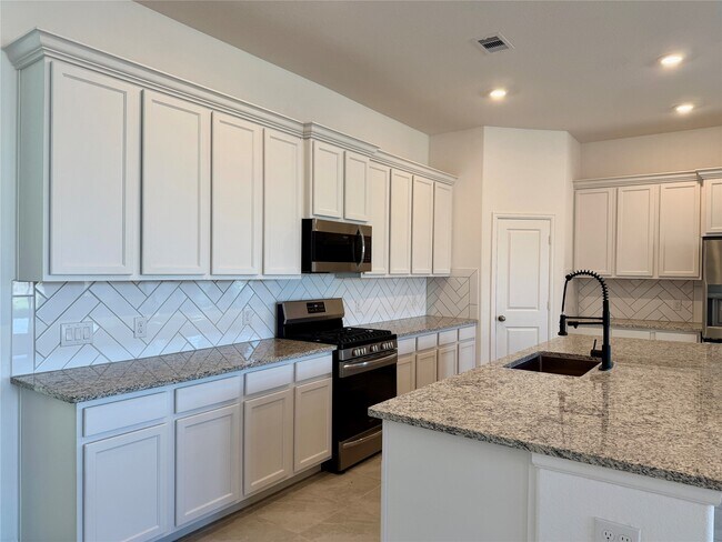 Building Photo - 3715 Rock Ledge Dr