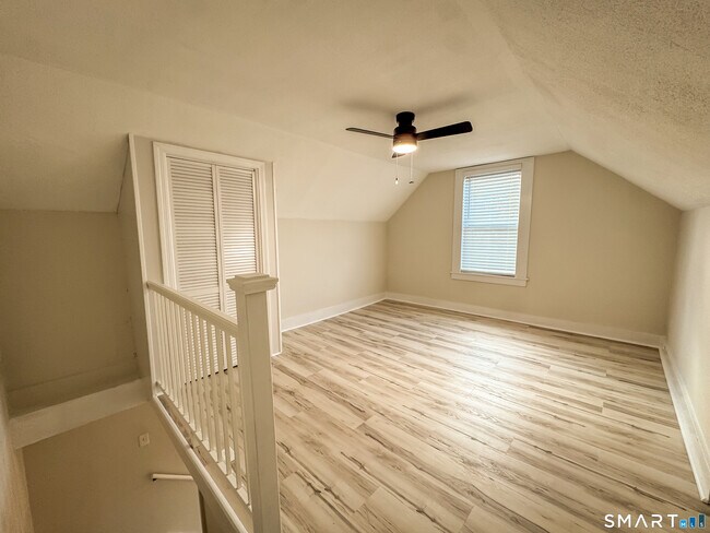 Building Photo - 74 Stewart St