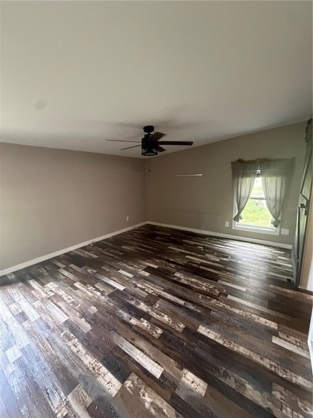 Building Photo - 6828 FL-33