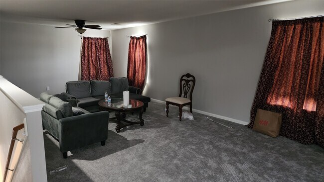 Building Photo - 22207 Greengate Dr