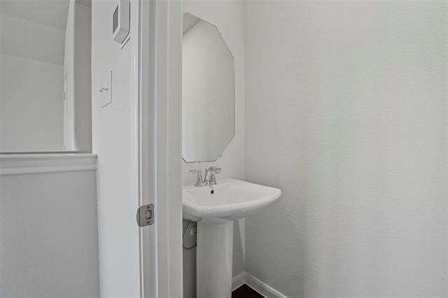 Building Photo - 3911 Nature Ct