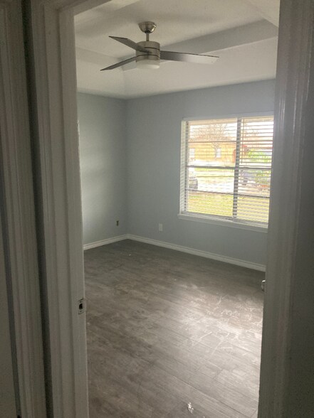 Building Photo - 1805 Norma Ln