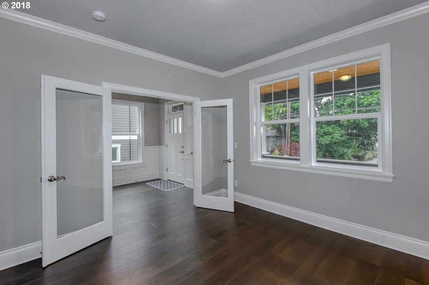 Building Photo - 3993 SE 36TH AVE