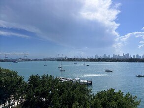 Building Photo - 1000 West Ave