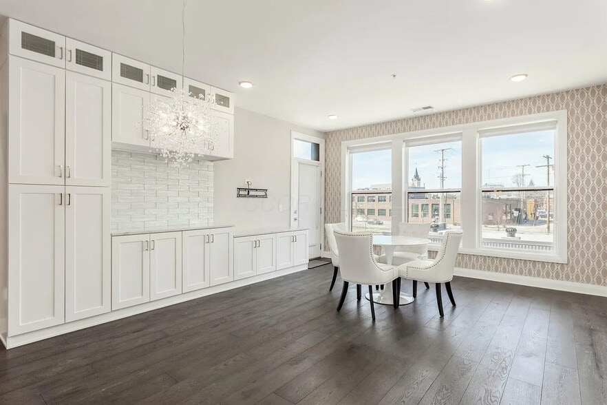 Dining & Living area - 751 N 6th St