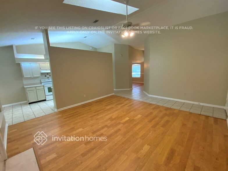 Building Photo - 8610 Wyndhurst Dr