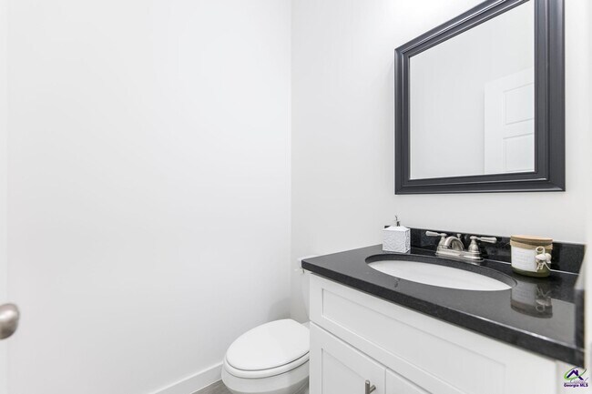 Building Photo - 106 Leisure Pointe Rd