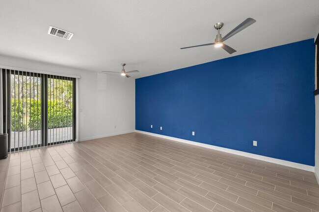 Building Photo - 12772 Anthorne Ln