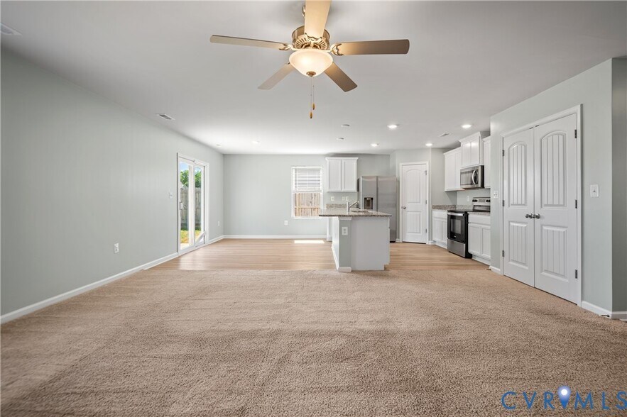 Building Photo - 2854 Meadowview Blvd