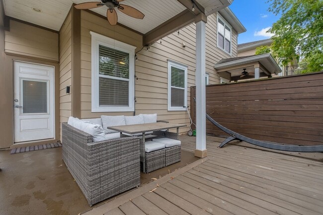 Building Photo - Midtown Tallahassee Townhome