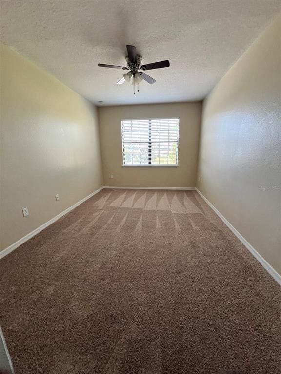 Building Photo - 2202 Seven Oaks Dr