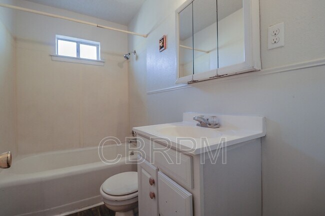 Building Photo - 4424 36th St