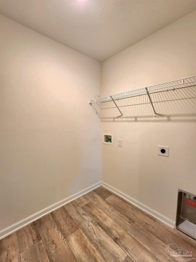 Building Photo - 7457 Steeplechase Blvd