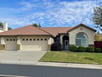 Building Photo - BEAUTIFUL ROCKLIN HOME!