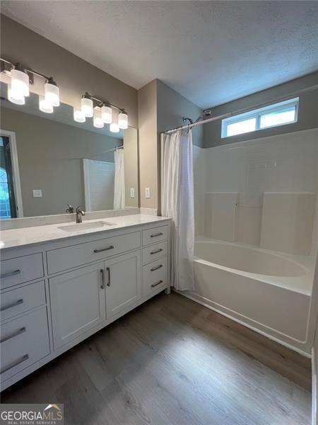Building Photo - 2717 Lake Park Ridge W