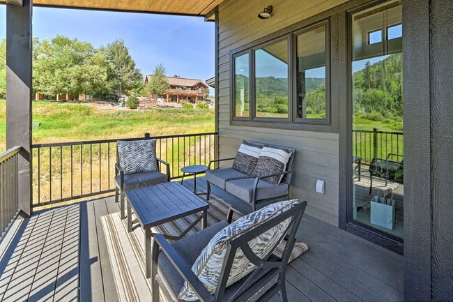 Building Photo - 30610 Boot Ct