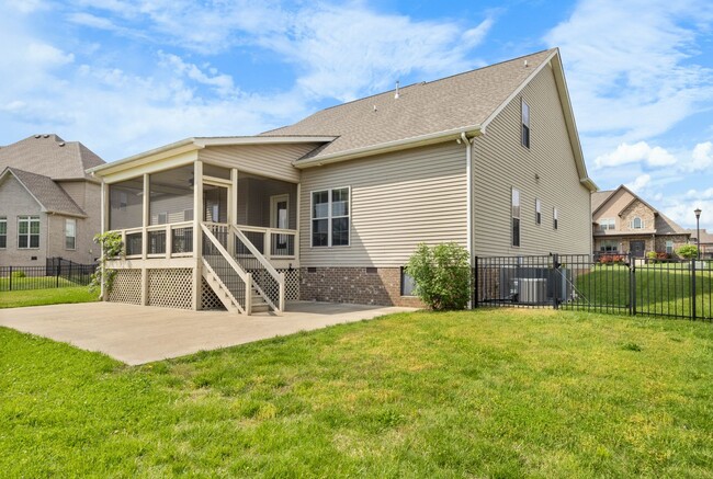 Building Photo - 1004 Chagford Dr