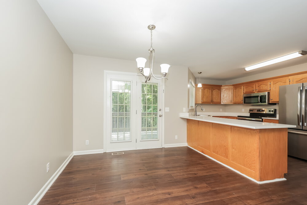 Building Photo - 151 Braxton Ln E