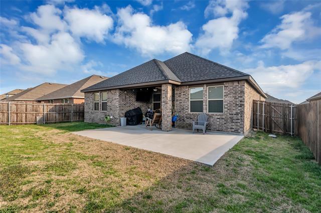 Building Photo - 900 Honey Maple St