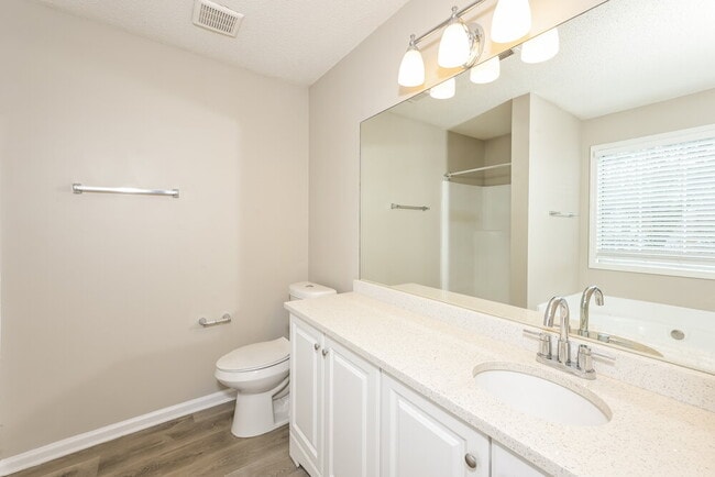 Building Photo - 460 Twin Brook Way NW