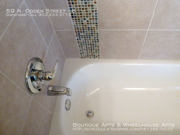 Building Photo - Boutique Apartments