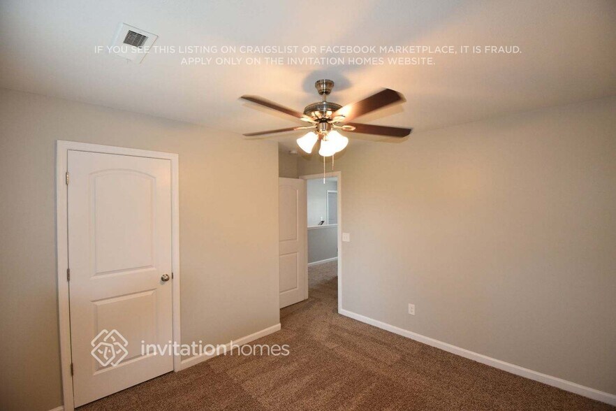 Building Photo - 2402 King Malcolm Ln