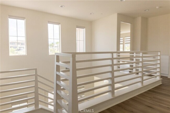 Building Photo - 35963 Bertain Dr