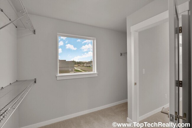 Building Photo - Gorgeous Modern New Construction 3BD · 2.5...
