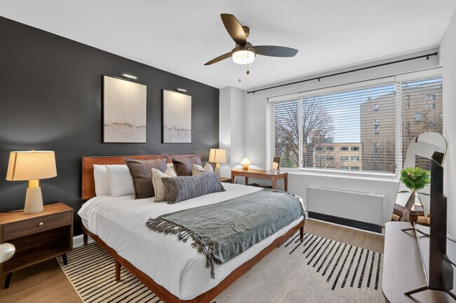 Building Photo - 1500 Arlington Blvd