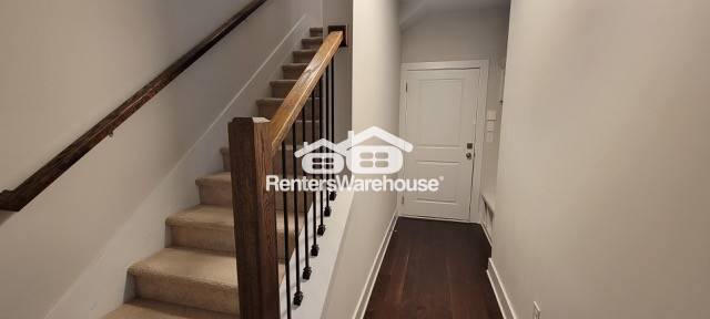 Building Photo - 1351 Callahan Cv