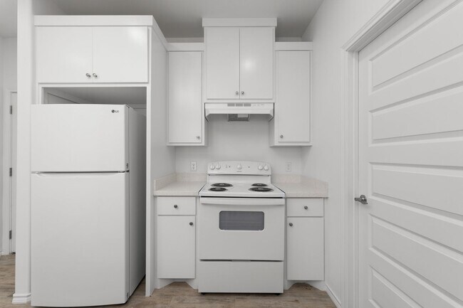 Building Photo - 2715 Maria Dr