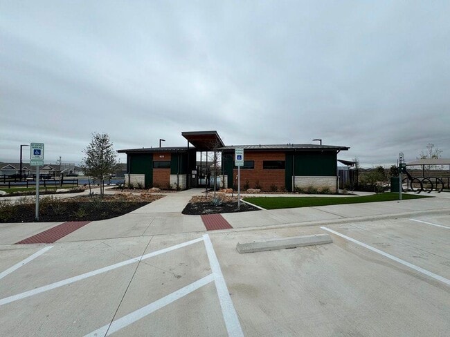 Building Photo - 109 Little Sparklers Lp