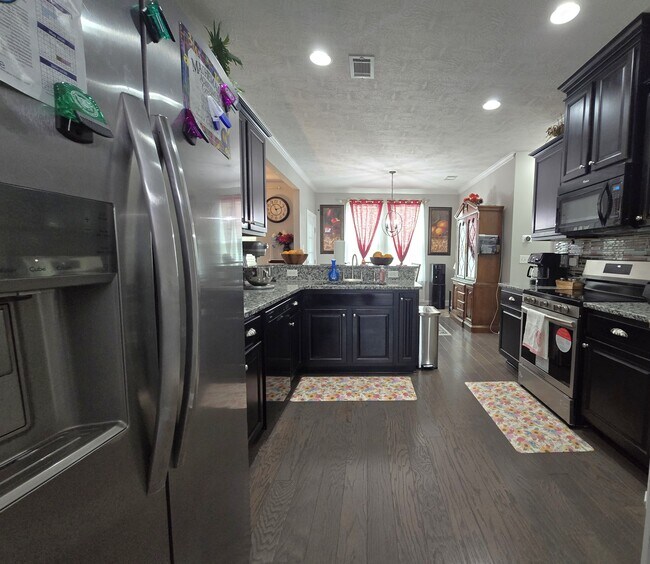 Building Photo - 840 Williford Run Dr