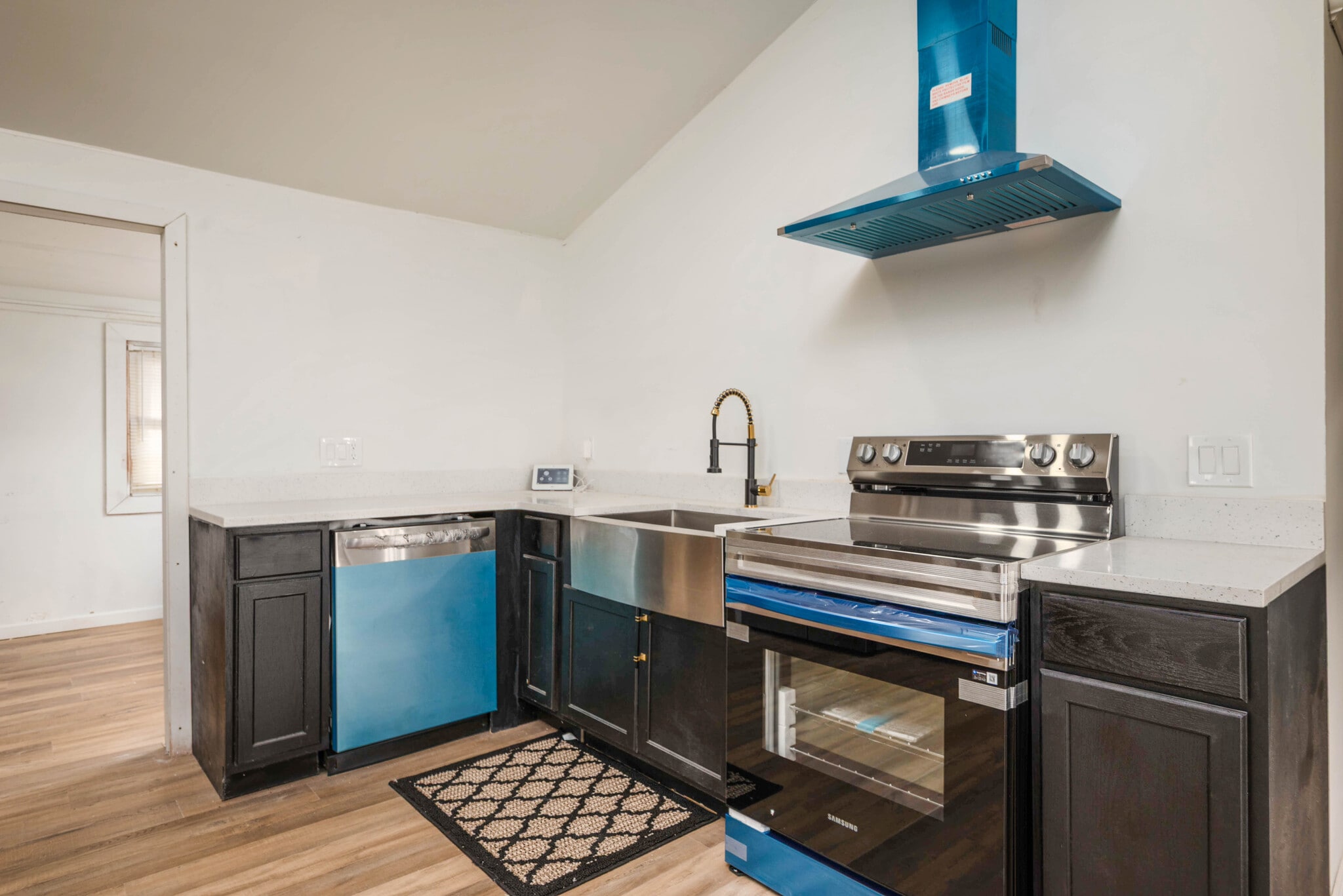 Building Photo - 3815 Dorothy Dr