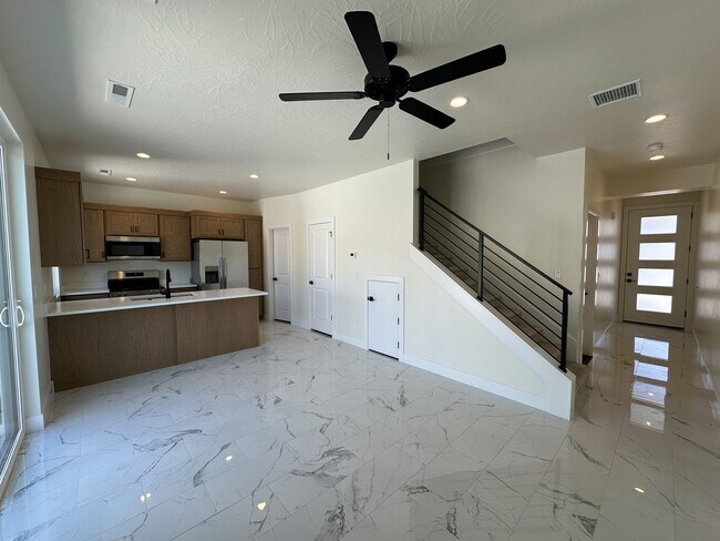 Building Photo - Brand New 3 Bed / 2.5 Bath Townhome – Internet Included